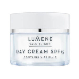 Lumene Light arcápoló nappali krém C-vitaminnal SPF 15 (Day Cream SPF 15 Contains Vitamin C) 50 ml
