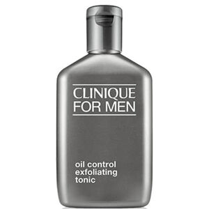 Clinique Hámlasztó tonik zsíros bőrre For Men (Oil Control Exfoliating Tonic) 200 ml