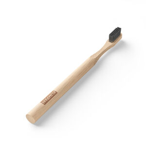 KUMPAN Bambusz fogkefe aktív szénnel, papírdobozban