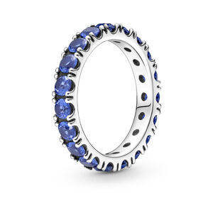 Pandora Csillogó ezüst gyűrű kék kristályokkal  Eternity 190050C02 52 mm