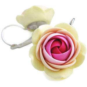 Troli Vanília-rózsaszín virág fülbevaló