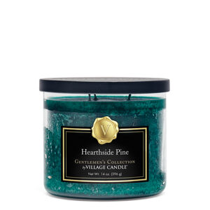 Village Candle Illatgyertya üveg mécsesben Hearthside Pine 396 g